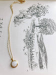 Milky Ivory and Gold Pendant Necklace