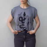Art Nouveau Black Snake Women's Loose Fit Muscle Tee Gray